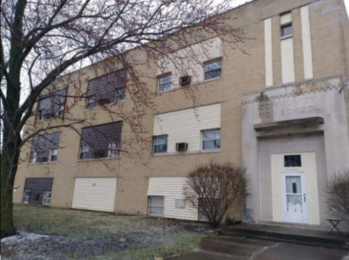 Foto del edificio - Little York South Apartments