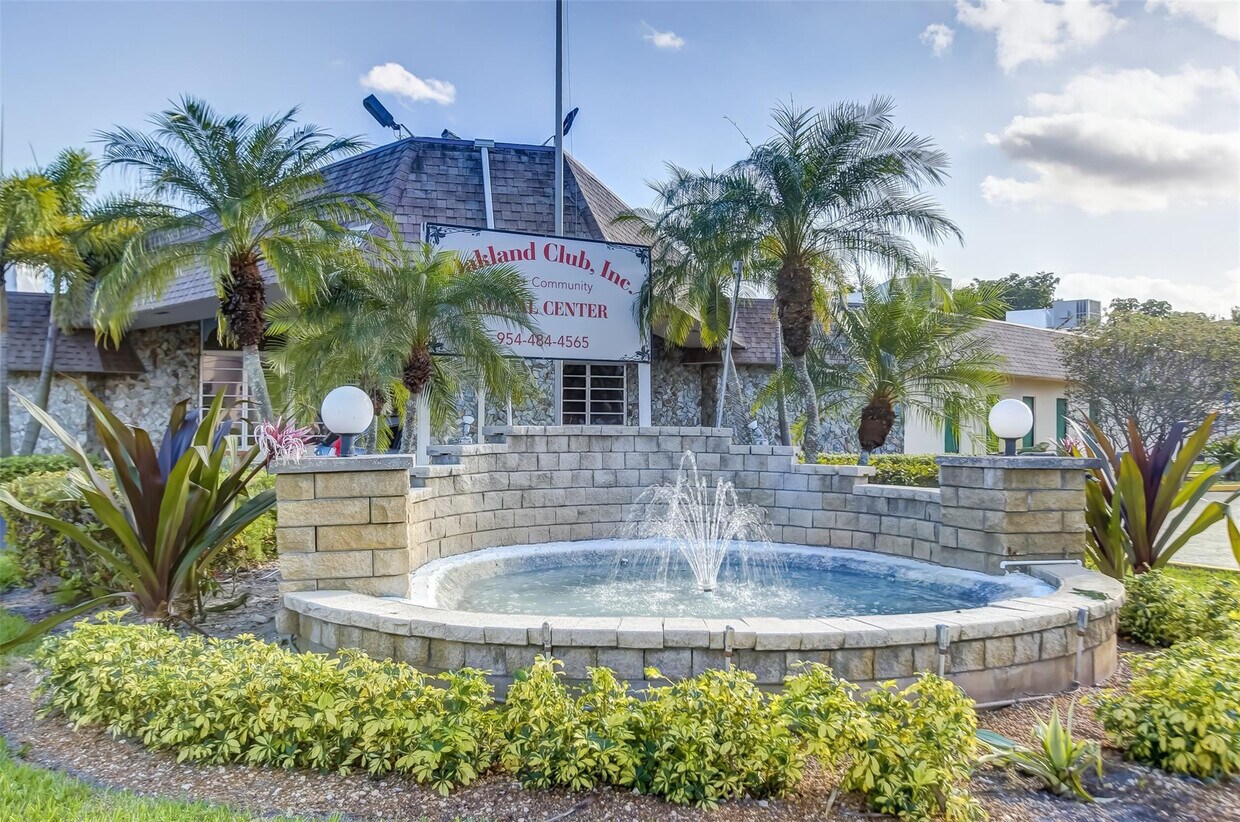 Foto principal - 4050 NW 42nd Ave