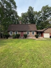 Building Photo - 276 Carriage Way