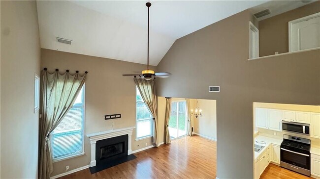 Building Photo - 506 Mirramont Pl
