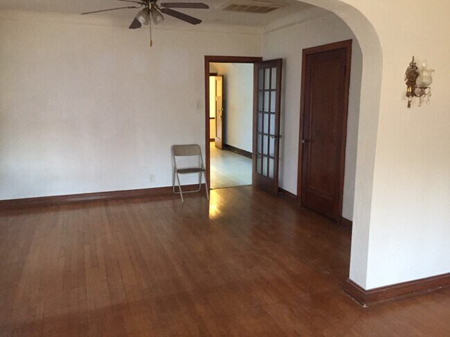 Chair not included! - 3688 Dover Plz