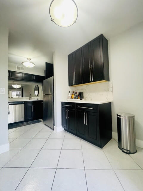 Foto del edificio - 5571 Courtyard Dr