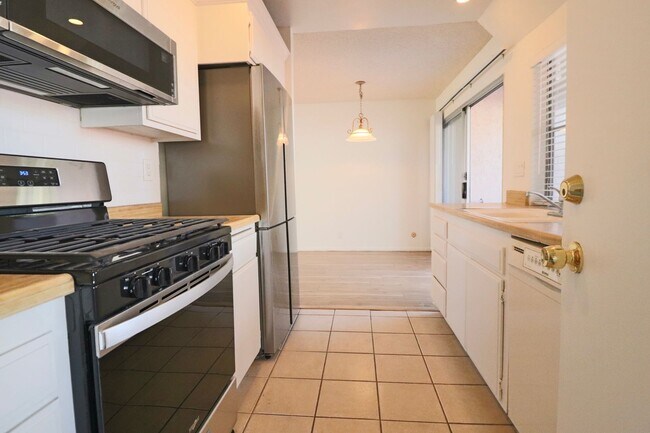 Foto del edificio - Exciting Rental Opportunity in Ventura!