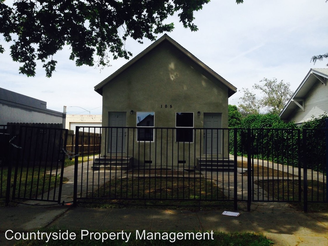 Primary Photo - 105 Orange Ave