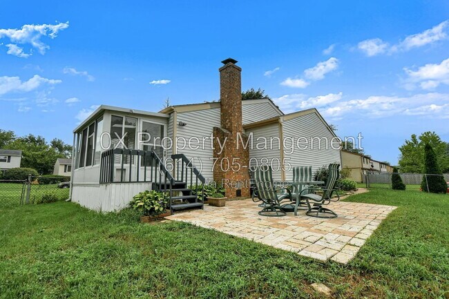Foto del edificio - 6484 Lanercost Rd