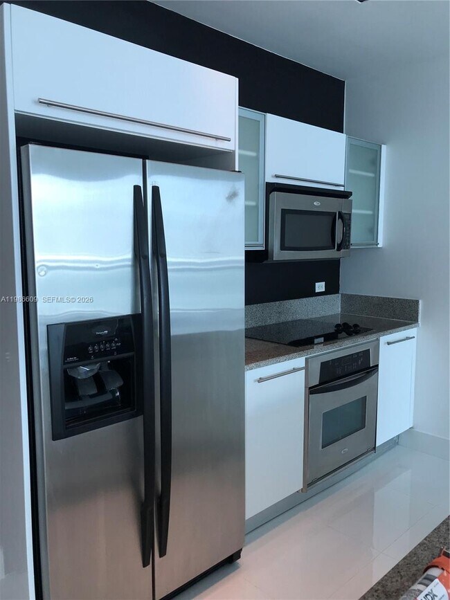 Foto del edificio - 888 Biscayne Blvd