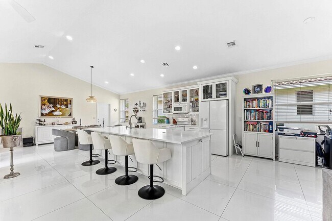 Foto del edificio - 104 Hidden Hollow Dr