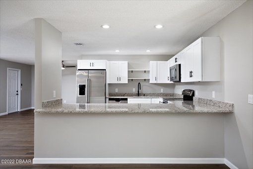 Building Photo - 1645 N Normandy Blvd