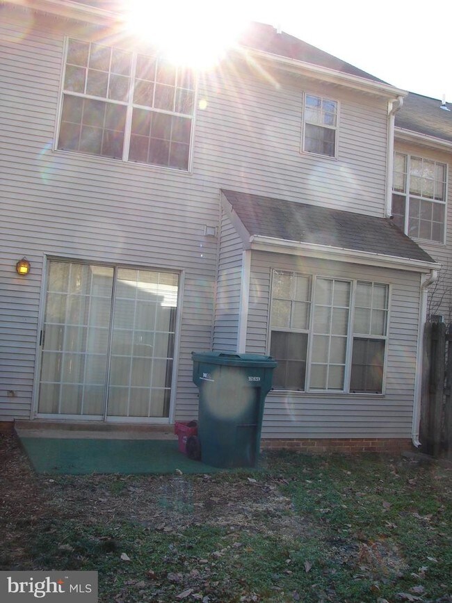 Building Photo - 200 Windsor Ridge Ct