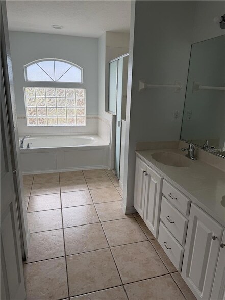 Foto del edificio - 11 White Oak Ln