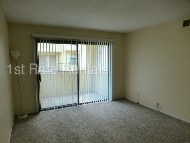 Foto del edificio - Near UCR, Shopping, and the Freeway!