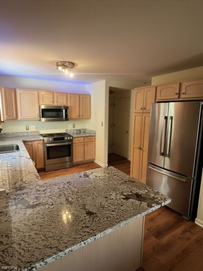 Foto del edificio - Well-Maintained Single-Family Home For Rent in Whitmore Lake