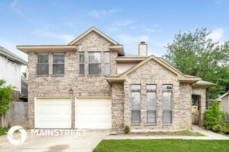 Building Photo - 837 Foxridge Dr