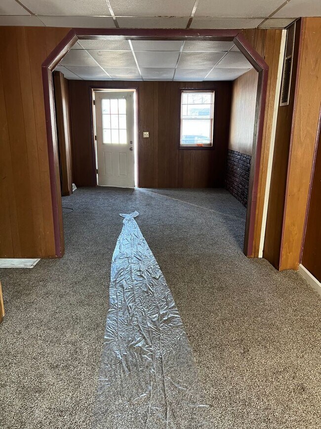 Foto del edificio - 2 Bedroom with a Bonus Room and Large Yard