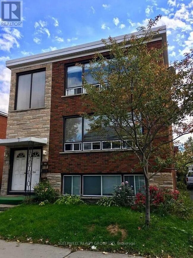 Building Photo - 264 Bruyère St