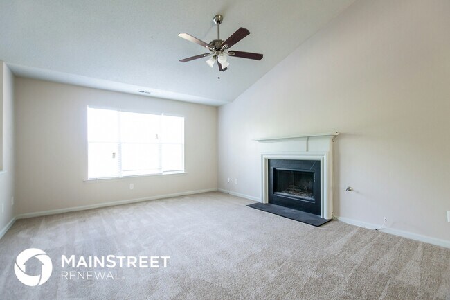 Foto del edificio - 720 White Oak Ct