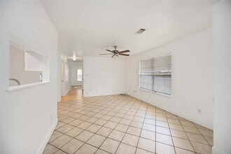 Building Photo - 5315 Cherie Crest Ct