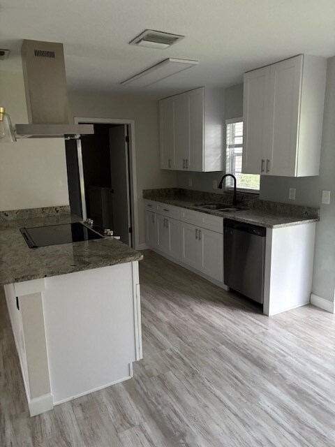 Photo - 1202 Thomas Cir House