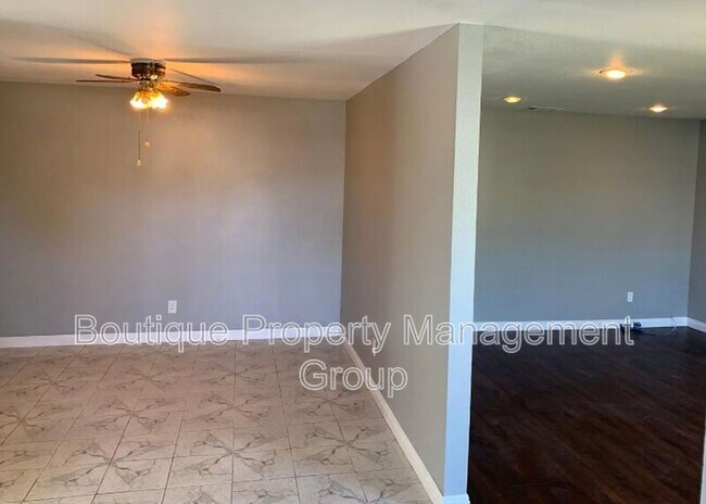 Building Photo - 7022 El Viento Way