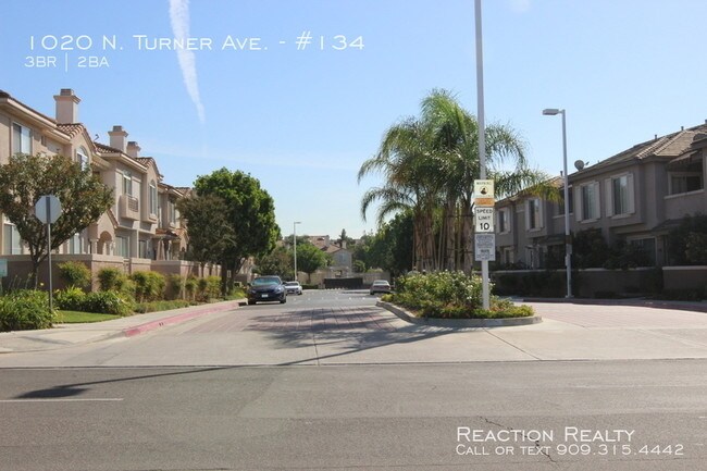 Foto del edificio - 1020 Turner Ave