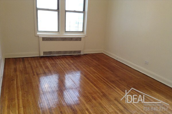 Foto del edificio - 44 Linden Blvd