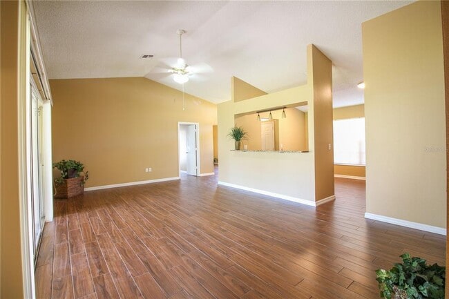 Building Photo - 3564 Diamond Terrace