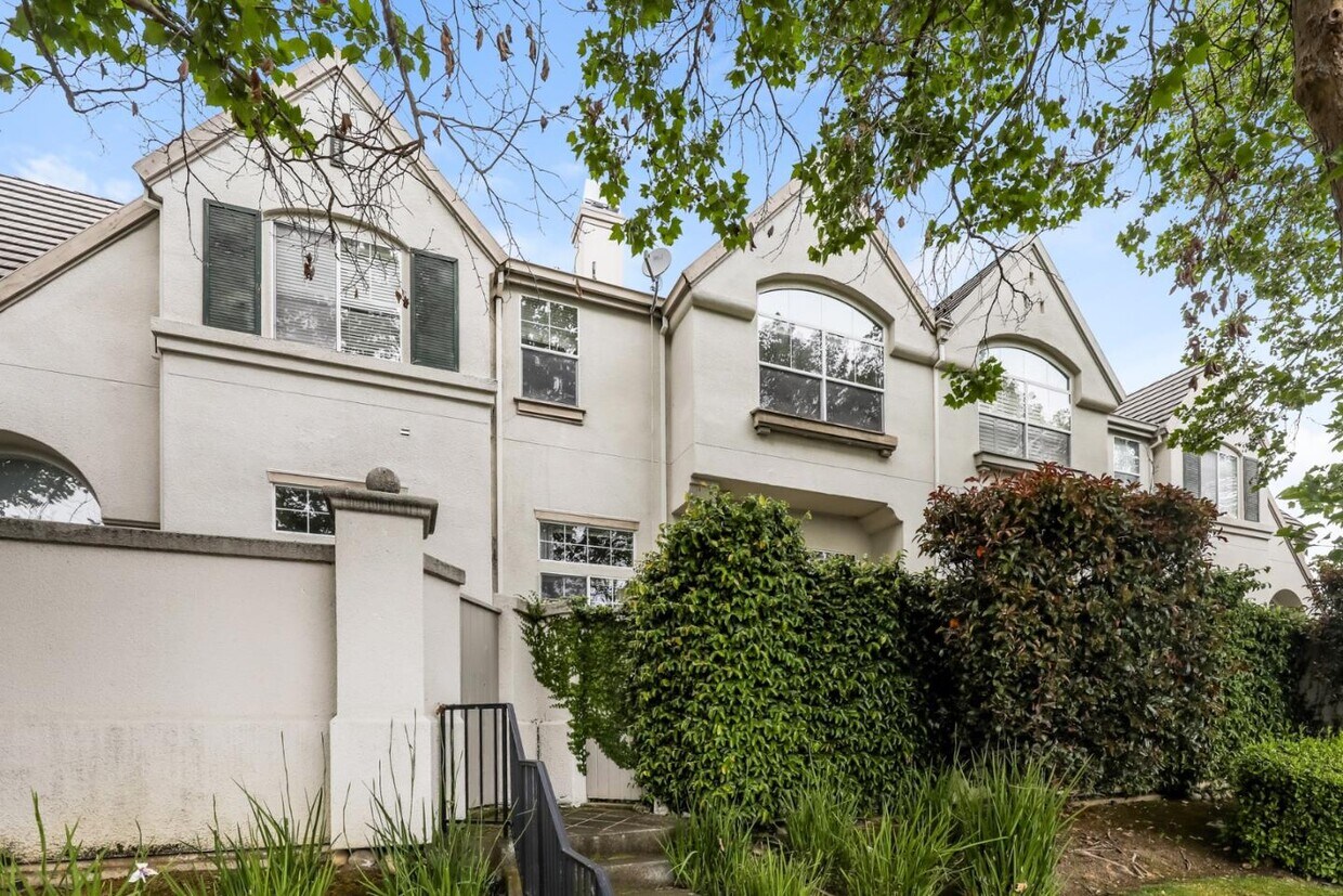 572 Blackwood Terrace, Sunnyvale, CA 94086 House for Rent in