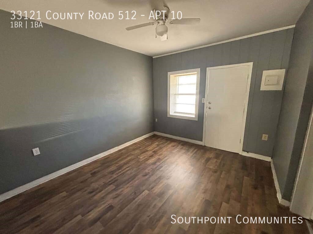 Foto del edificio - 33121 County Road 512-APT 10