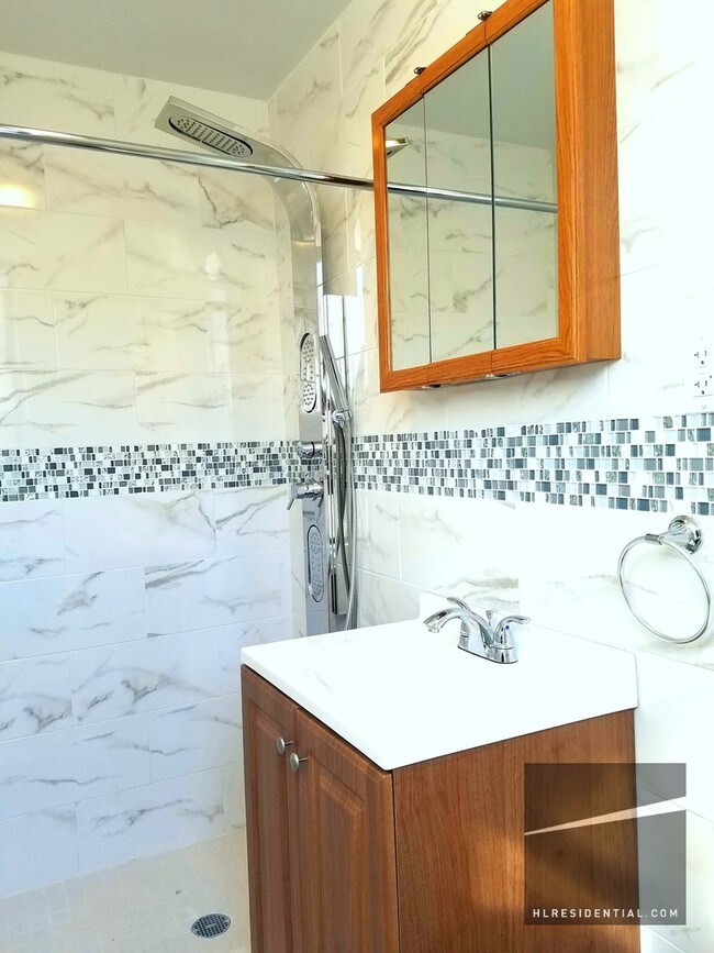 Foto del edificio - 3027 42nd St