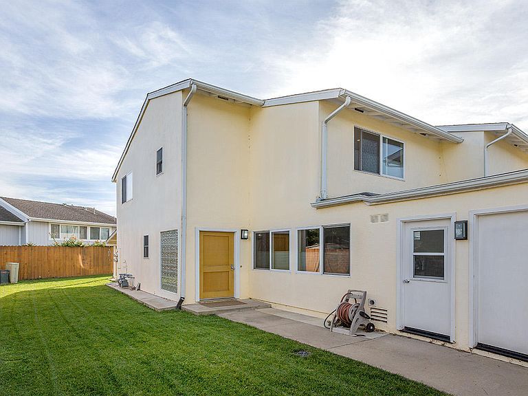 7387 Freeman Pl, Goleta, CA 93117 Townhome Rentals in Goleta CA