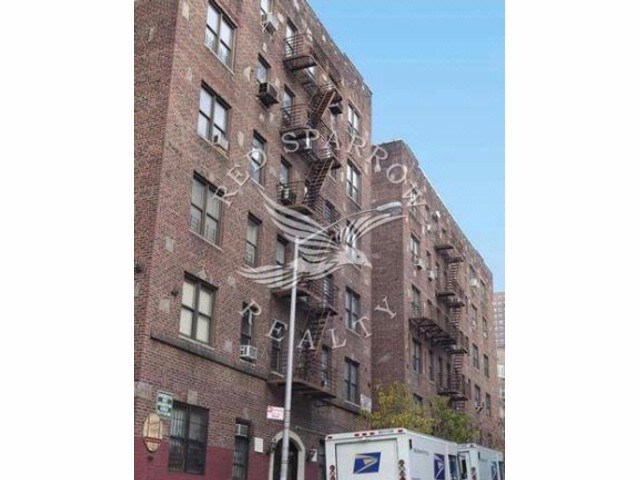 Foto principal - 10 Hillside Ave