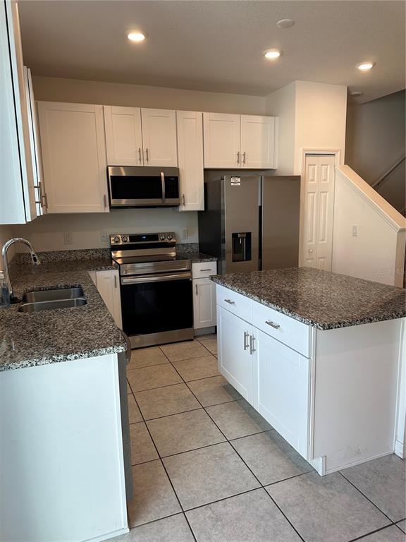 Building Photo - 34183 Rogallo Ln