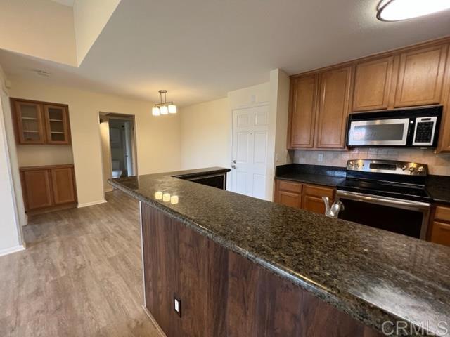 Building Photo - 7150 Shoreline Dr