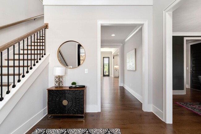 Photo - 6556 Windmill Dr House