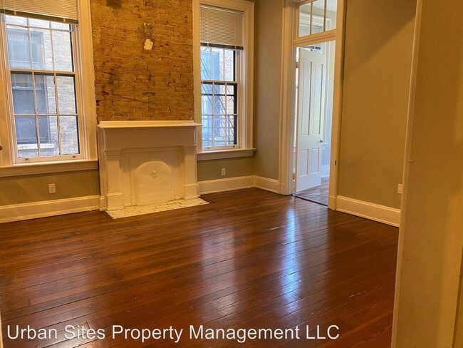 Building Photo - 1123-1125 Walnut St