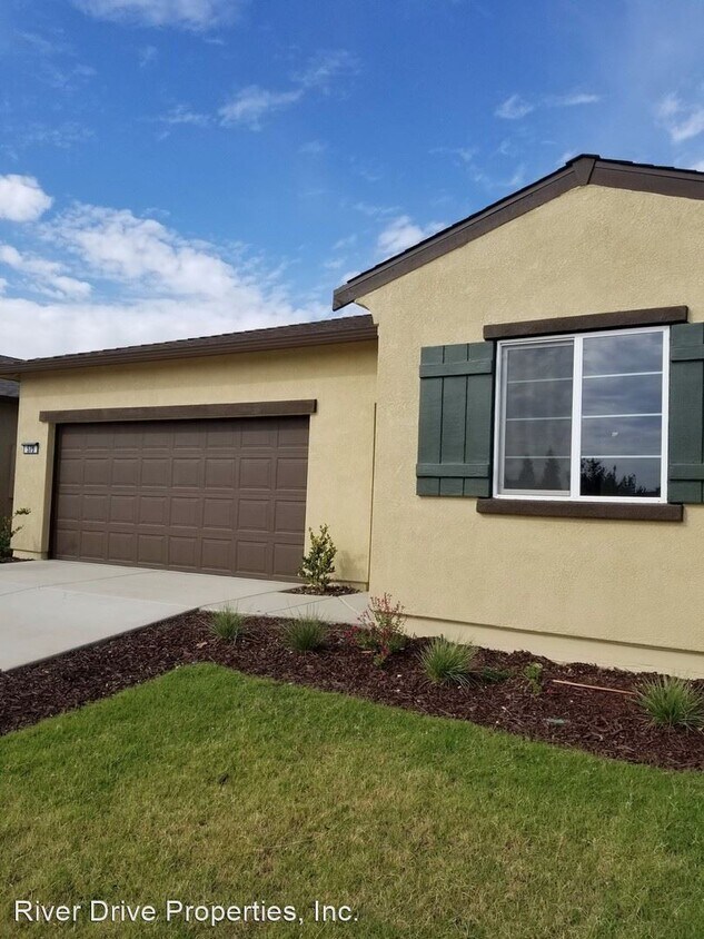 Primary Photo - 4 br, 2 bath House - 579 Tolman Way