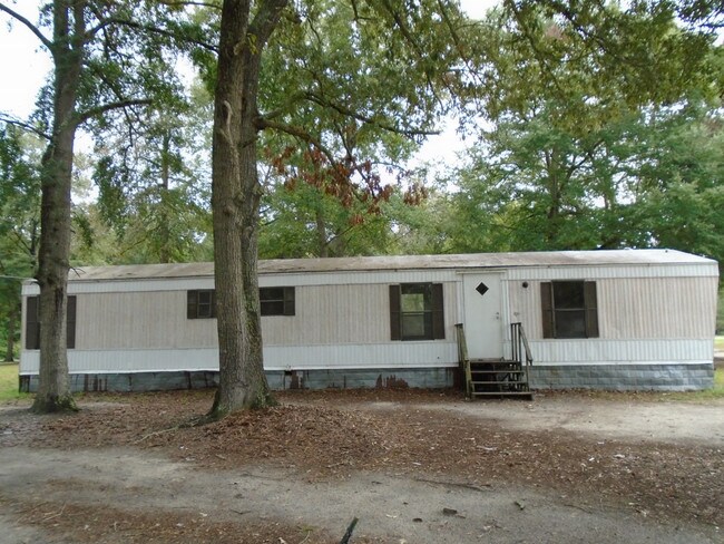 Building Photo - Exotic County Home - 133 Battlefield Dr