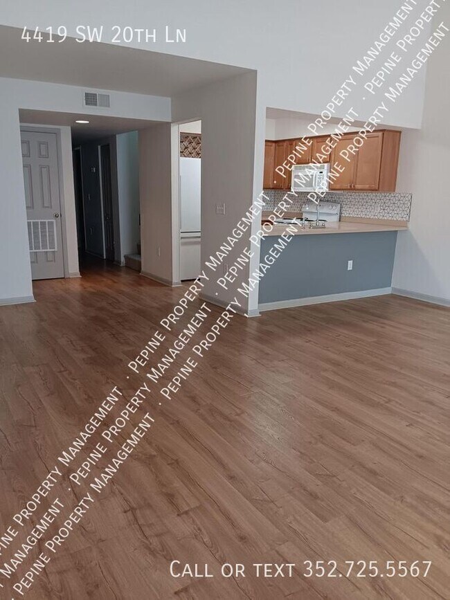 Foto del edificio - 4419 SW 20th Ln