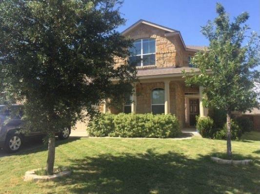 Foto principal - 700 Royal Burgess Dr