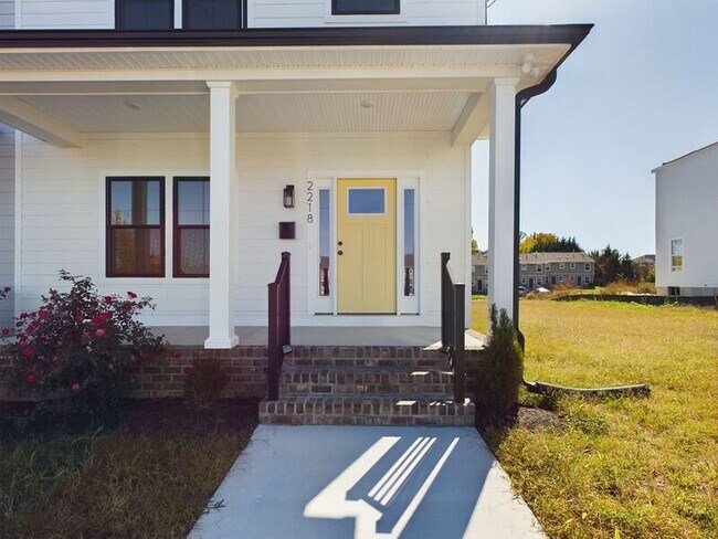 Foto del edificio - 2218 Perry St