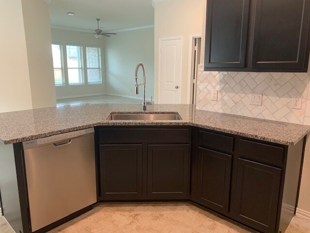 Building Photo - 28630 Sonoran Field Ct