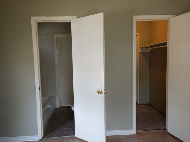 Building Photo - 4505 Odem Dr