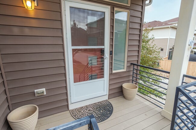 Photo - 4490 Vindaloo Dr House