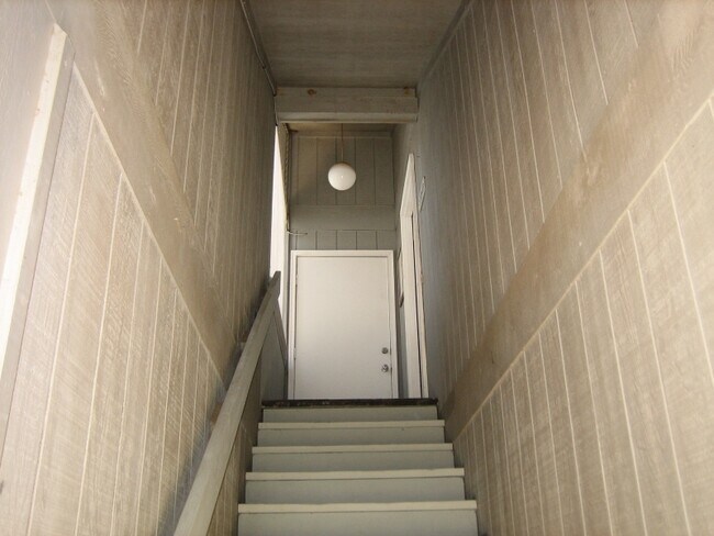 Foto del edificio - 1156 N Alston St