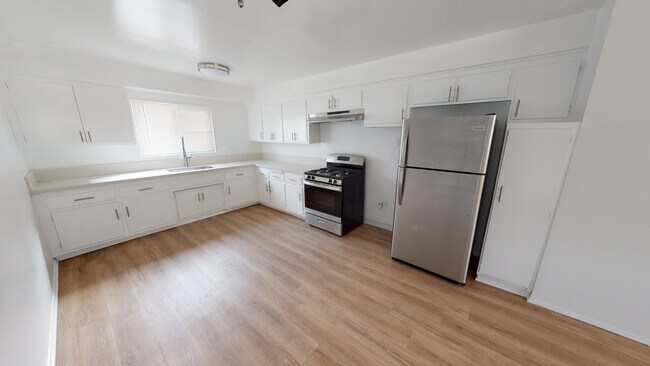 Foto del edificio - 317 Milford St