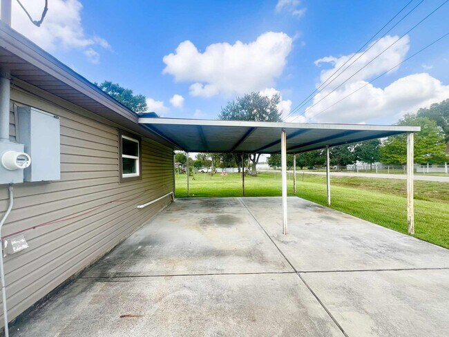 Foto del edificio - 2895 County Rd 144