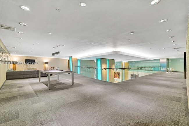 Foto del edificio - 92 SW 3rd St