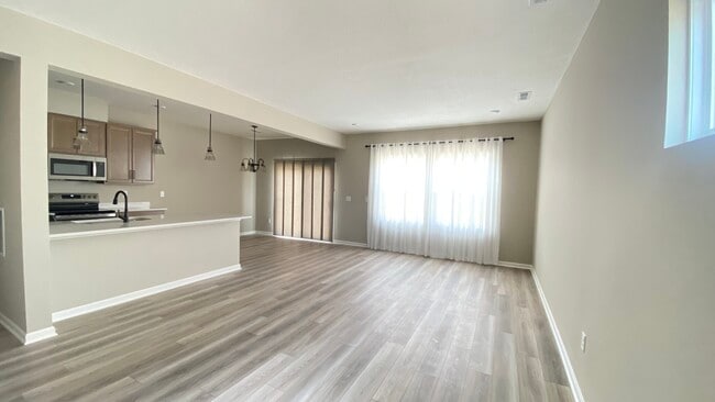 Building Photo - 1635 Autumn Spice Pl