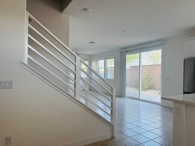 Foto del edificio - 41551 Stanford Rd