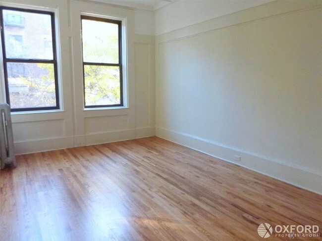 Foto del edificio - 327 Sterling Place